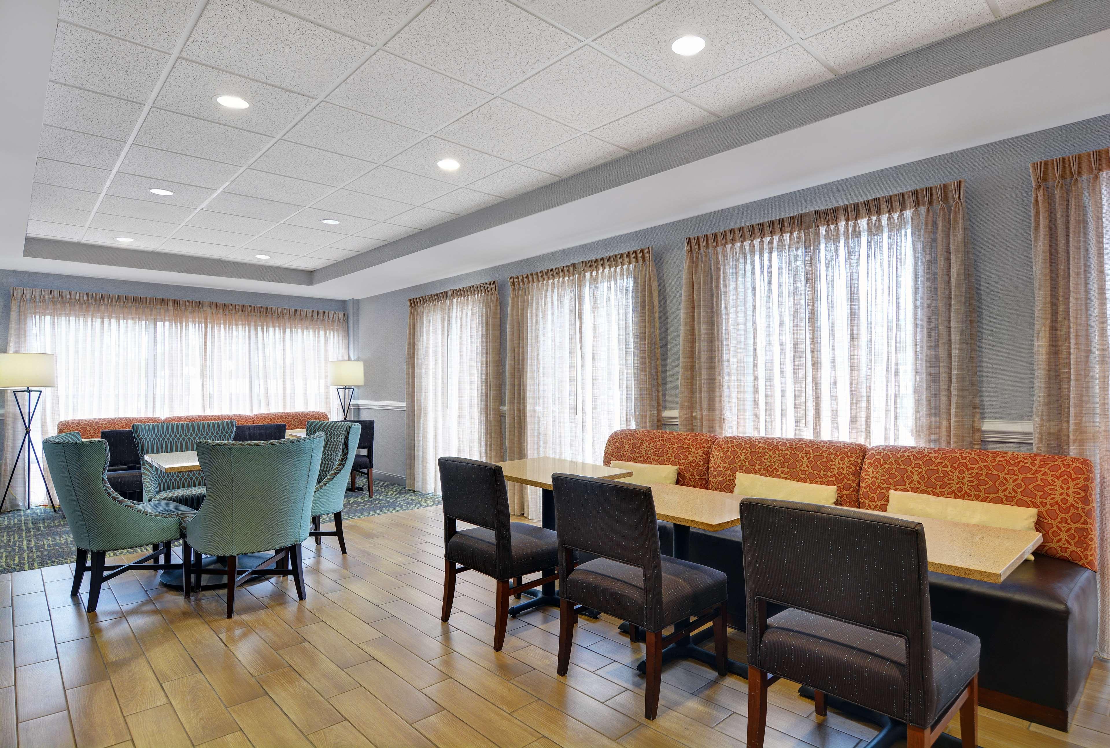 Hampton Inn By Hilton Panama City Beach Upper Grand Lagoon Exteriér fotografie