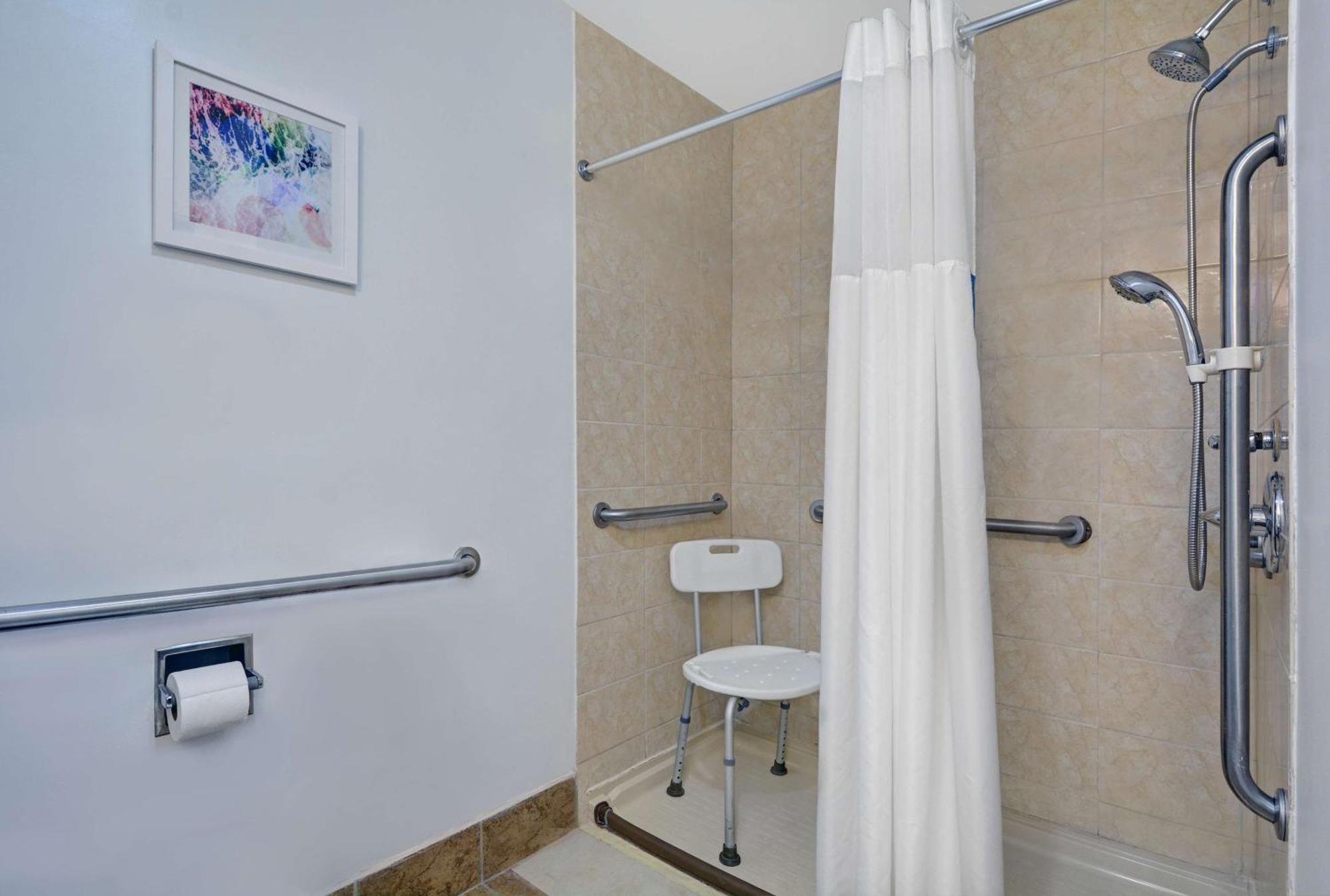 Hampton Inn By Hilton Panama City Beach Upper Grand Lagoon Exteriér fotografie
